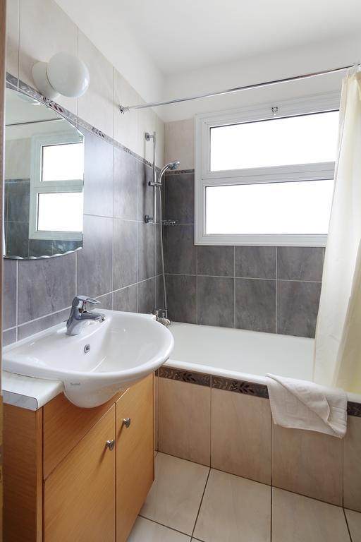 Adamou Gardens Apartment Paphos Exterior photo